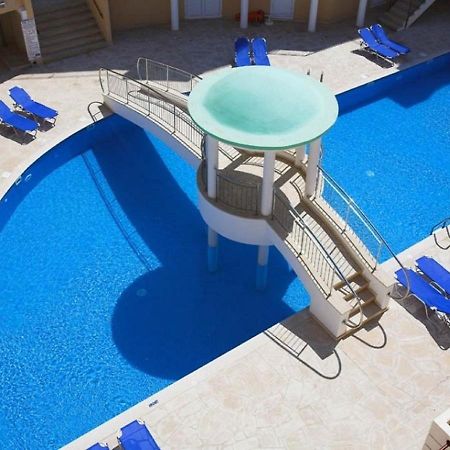 Mia'S Cove Apartment Paphos Bagian luar foto