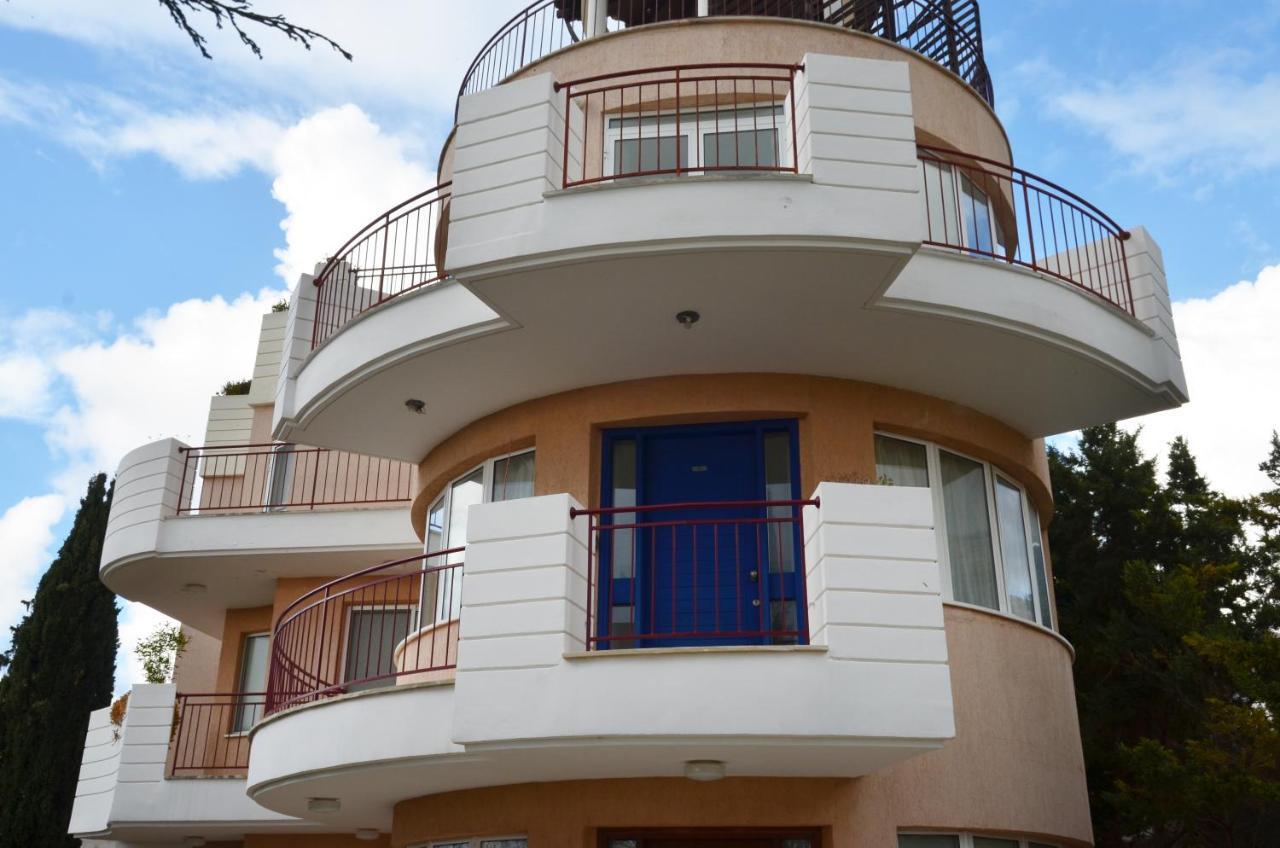 Mia'S Cove Apartment Paphos Bagian luar foto
