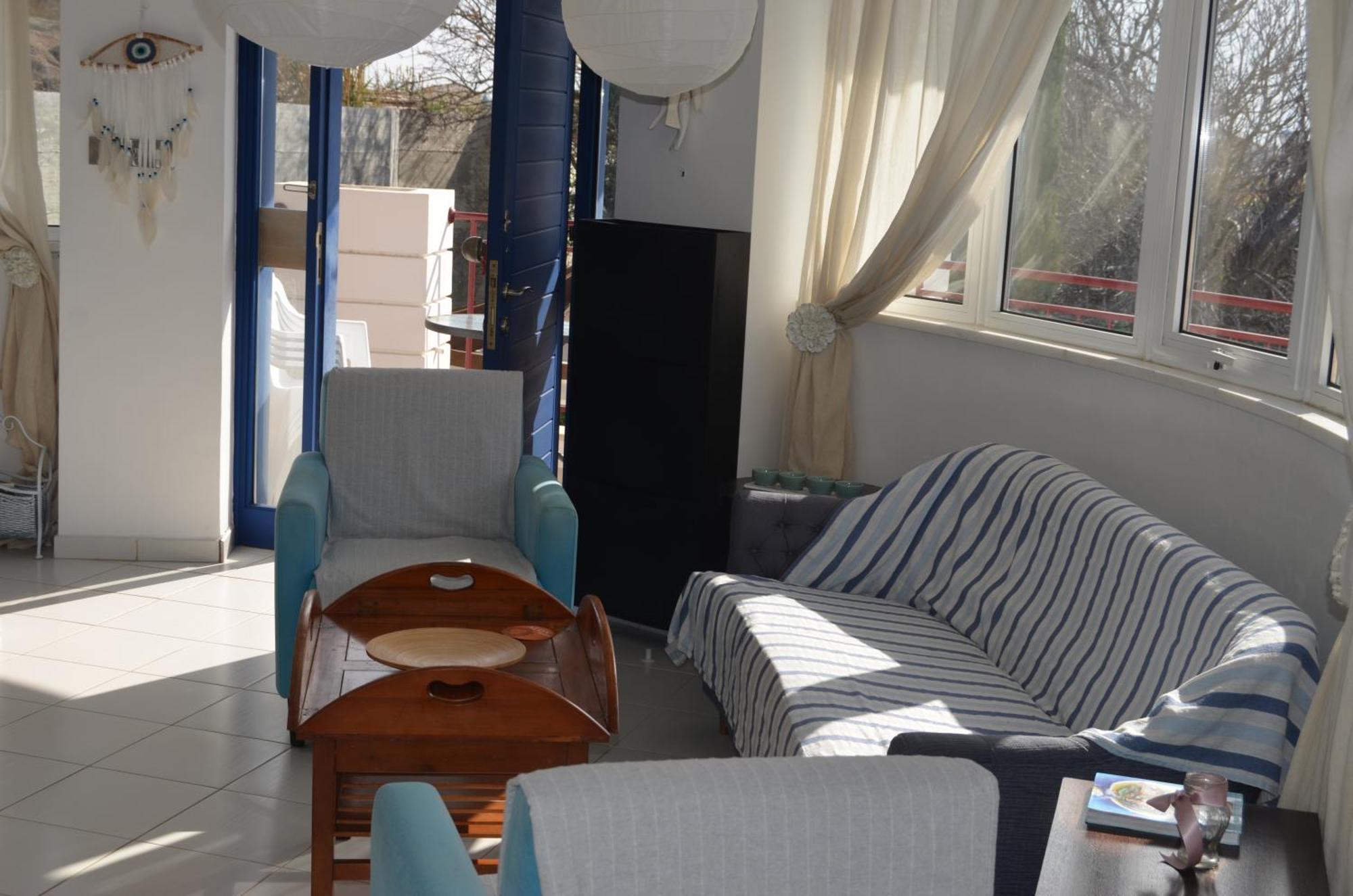 Mia'S Cove Apartment Paphos Bagian luar foto