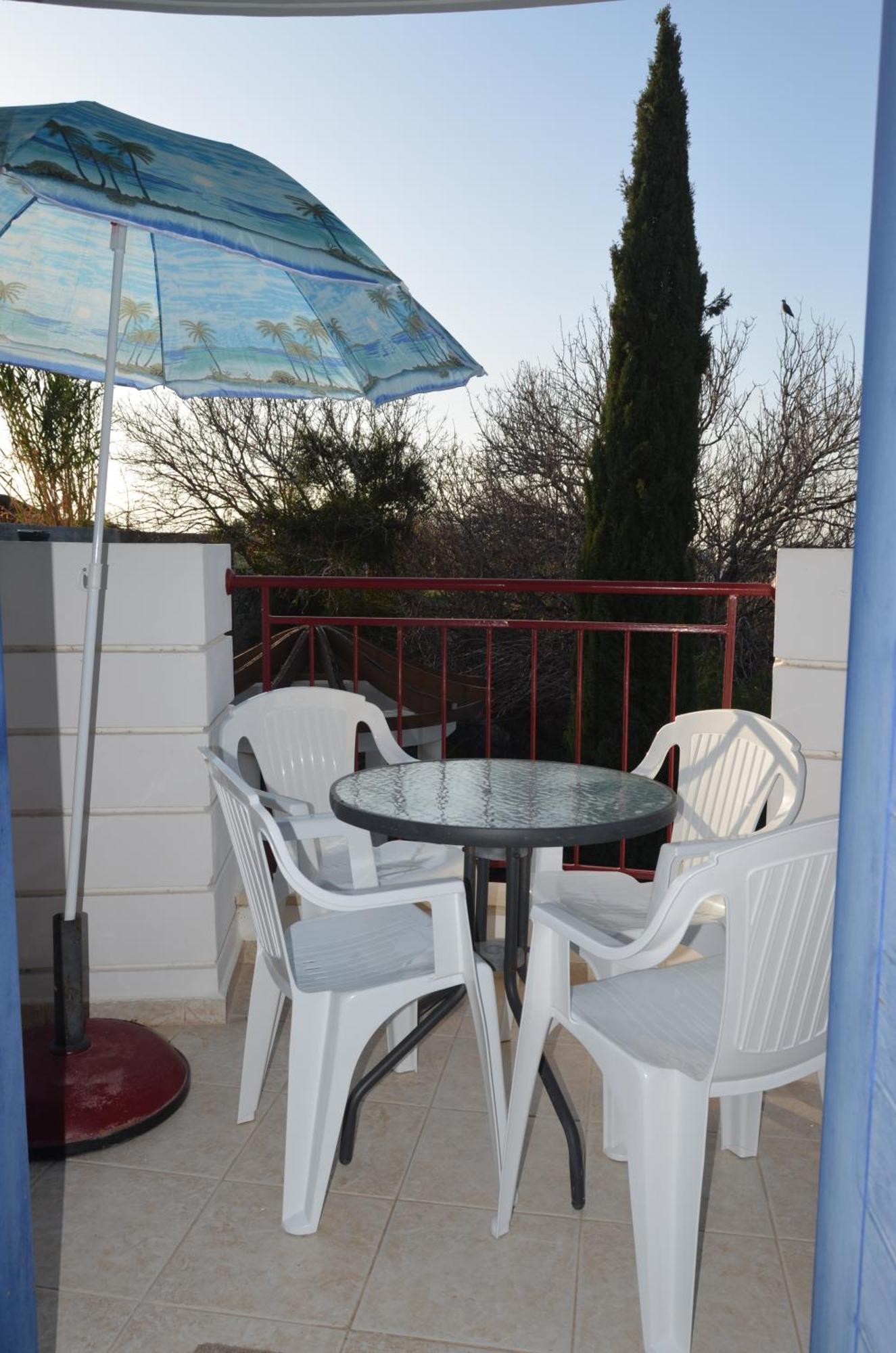 Mia'S Cove Apartment Paphos Bagian luar foto